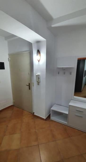 Main Apartament Tirana